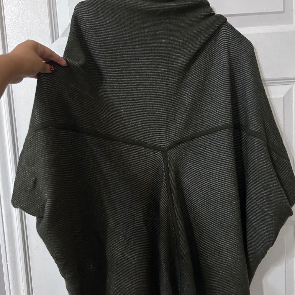 Lululemon Wool Pancho / Cardigan - Picture 4 of 4